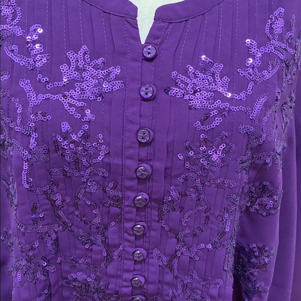 Roaman's Deep Purple Embroidered Blouse NWOT but extra button still attached. - Picture 5 of 12